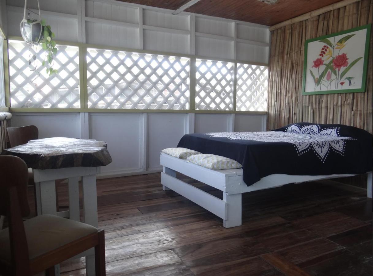 Hotel Puerto Viejo - Estd 1939 Puerto Viejo de Talamanca Esterno foto