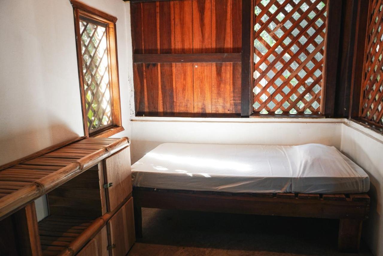 Hotel Puerto Viejo - Estd 1939 Puerto Viejo de Talamanca Esterno foto
